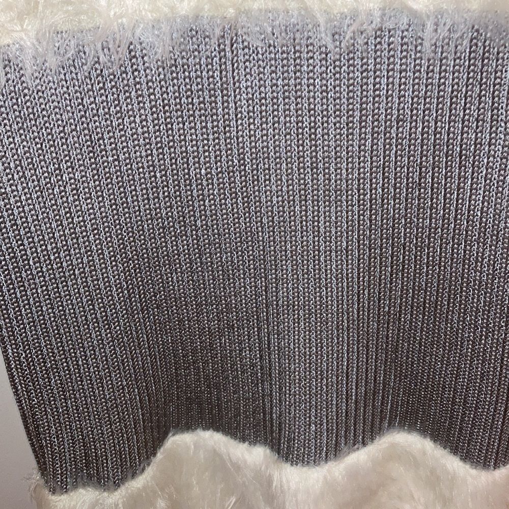 Diane Von Furstenberg Sleeveless Plush Knit Sweater Dress in Ivory / Silver. - Picture 8 of 10